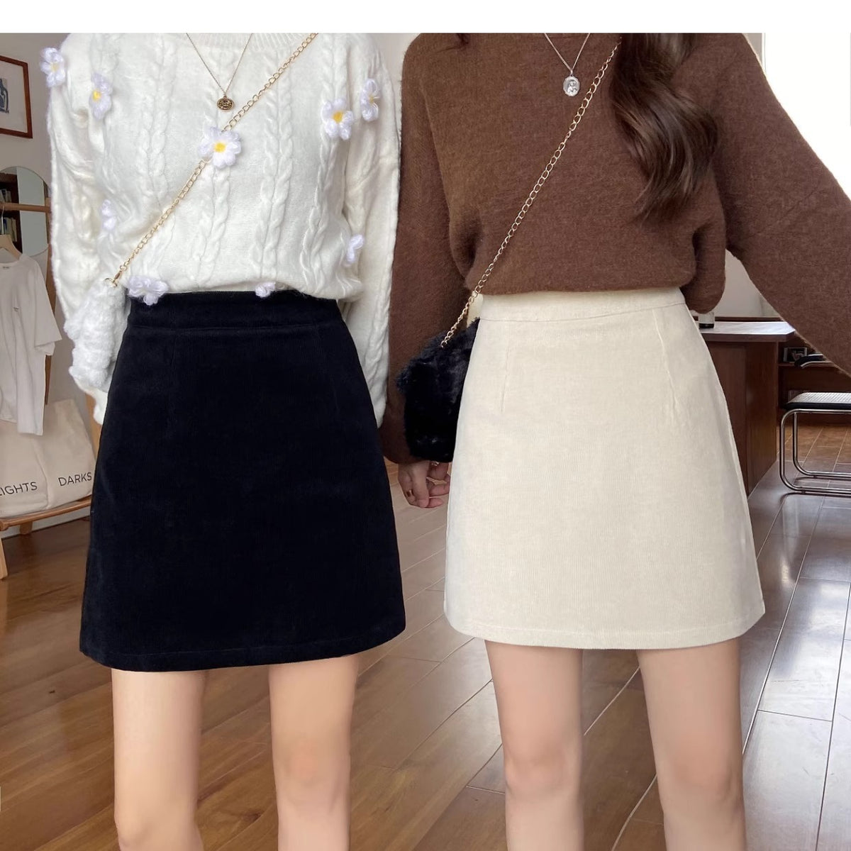 2023 New Autumn and Winter Skirts for Women, Corduroy Skirts, Small High-Waist Slimming Look Korean Style A-Line Hip Skirts