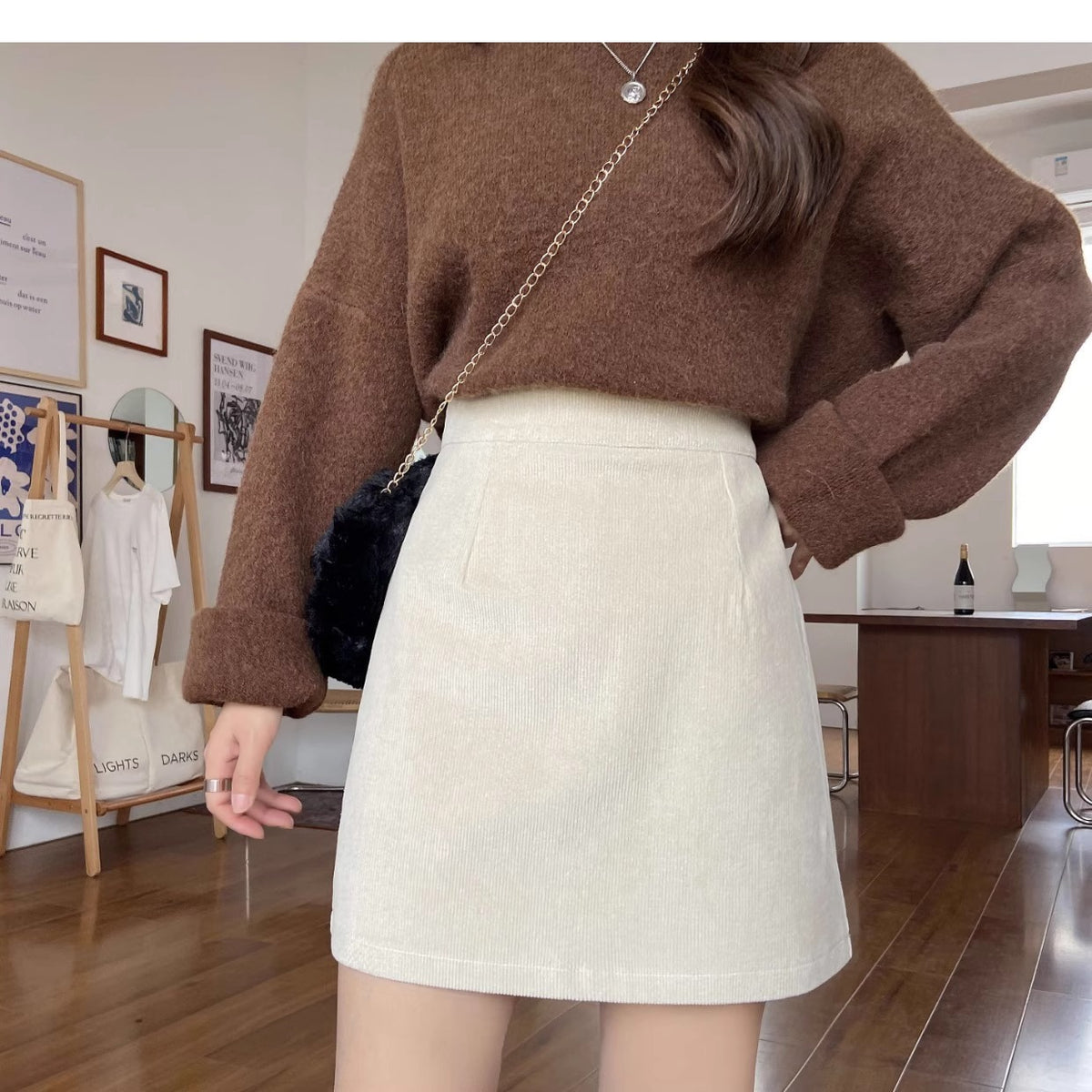 2023 New Autumn and Winter Skirts for Women, Corduroy Skirts, Small High-Waist Slimming Look Korean Style A-Line Hip Skirts