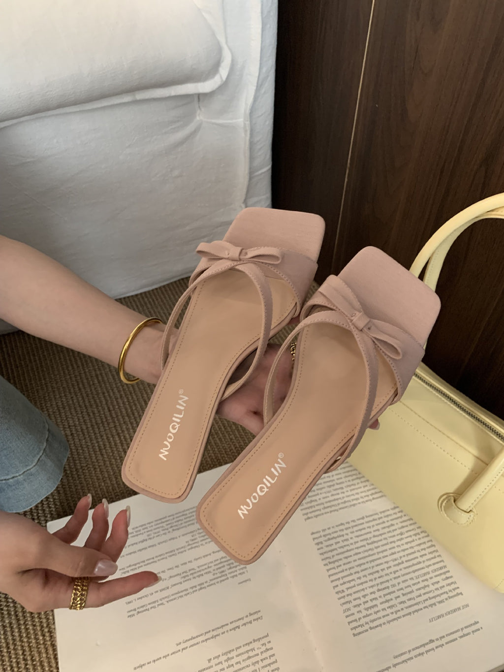 French Evening Style One-Line Sandals 2025 Summer New Elegant Bow Sandals with Skirts Women's Shoes