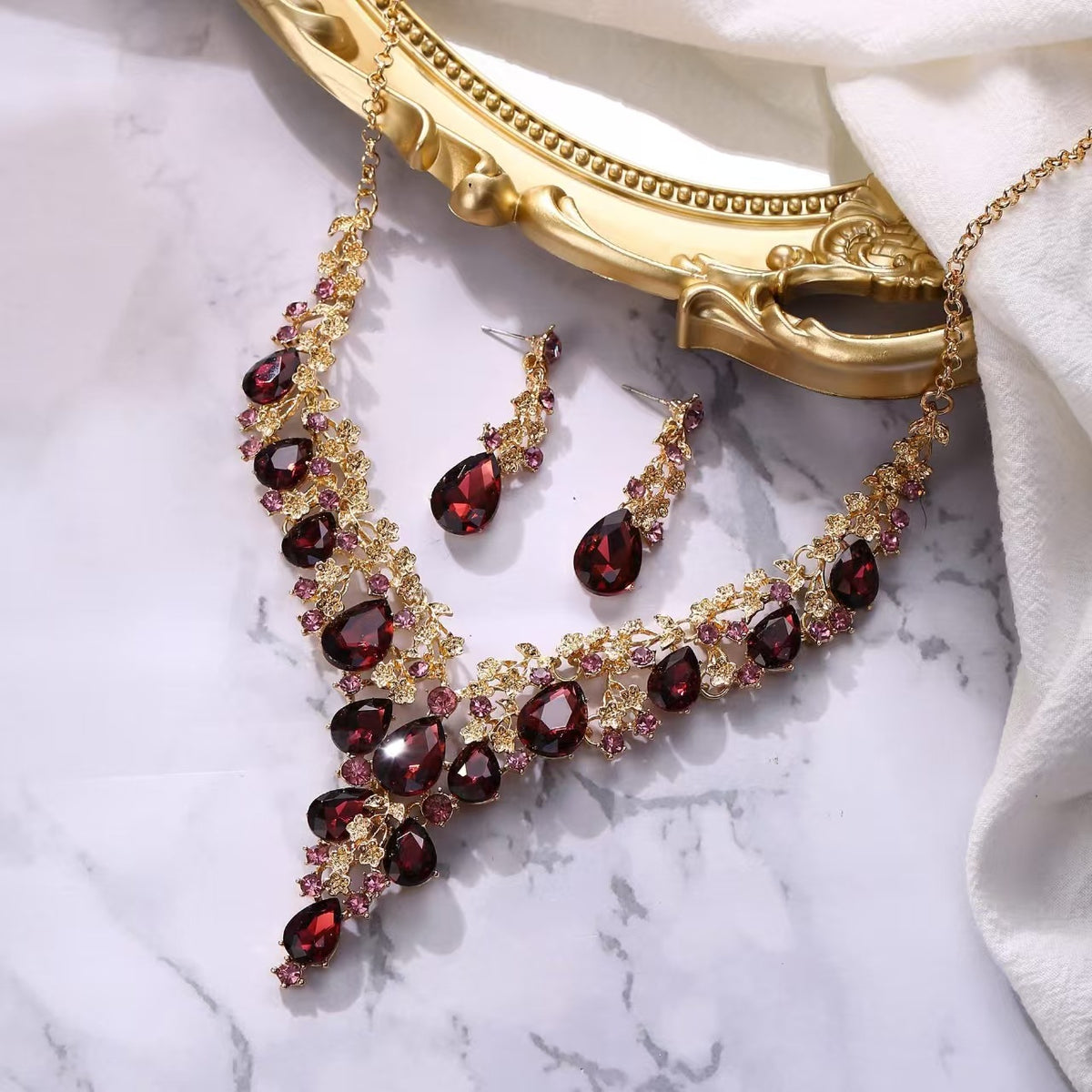 Factory Direct Sales of Cross-Border Popular Water Drop Necklace and Earrings Jewelry Sets, Wedding Dresses, Evening Wear, New Jewelry Accessories
