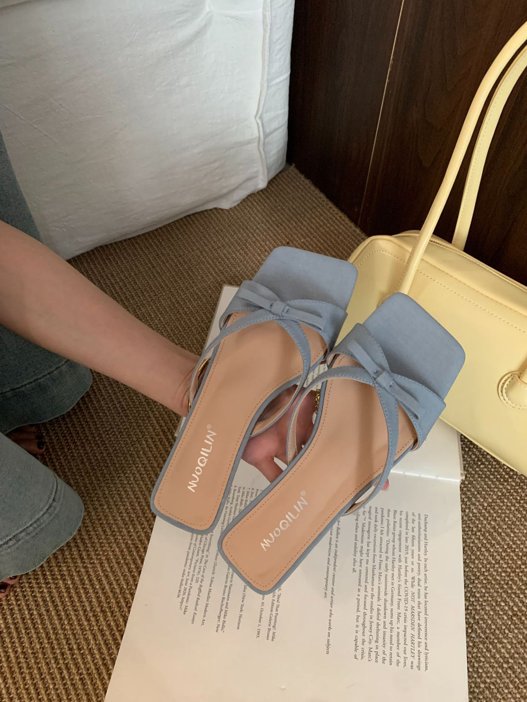 French Evening Style One-Line Sandals 2025 Summer New Elegant Bow Sandals with Skirts Women's Shoes