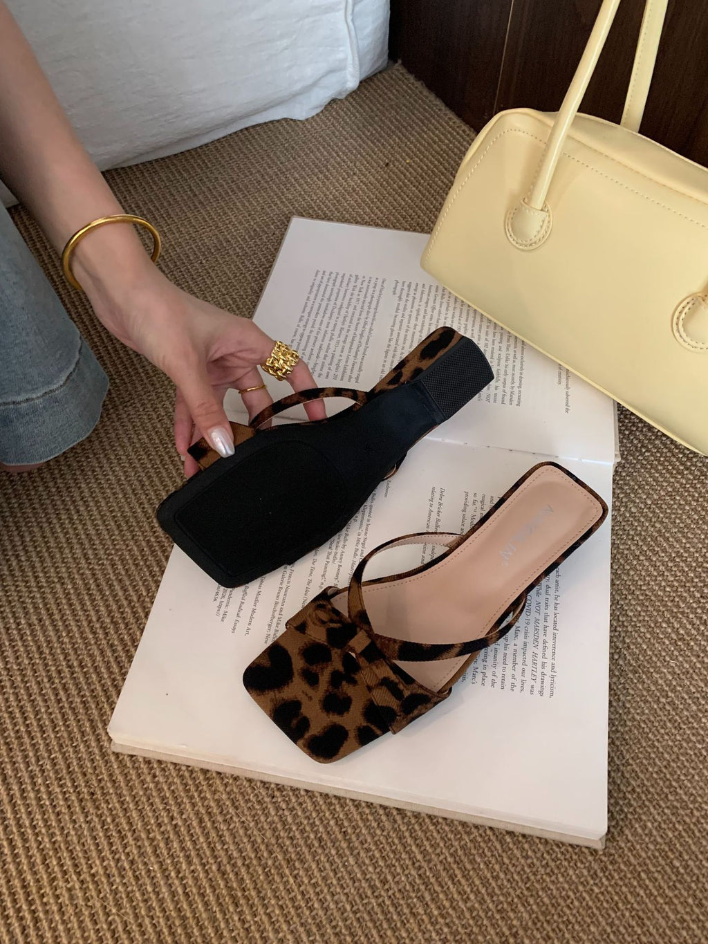 French Evening Style One-Line Sandals 2025 Summer New Elegant Bow Sandals with Skirts Women's Shoes
