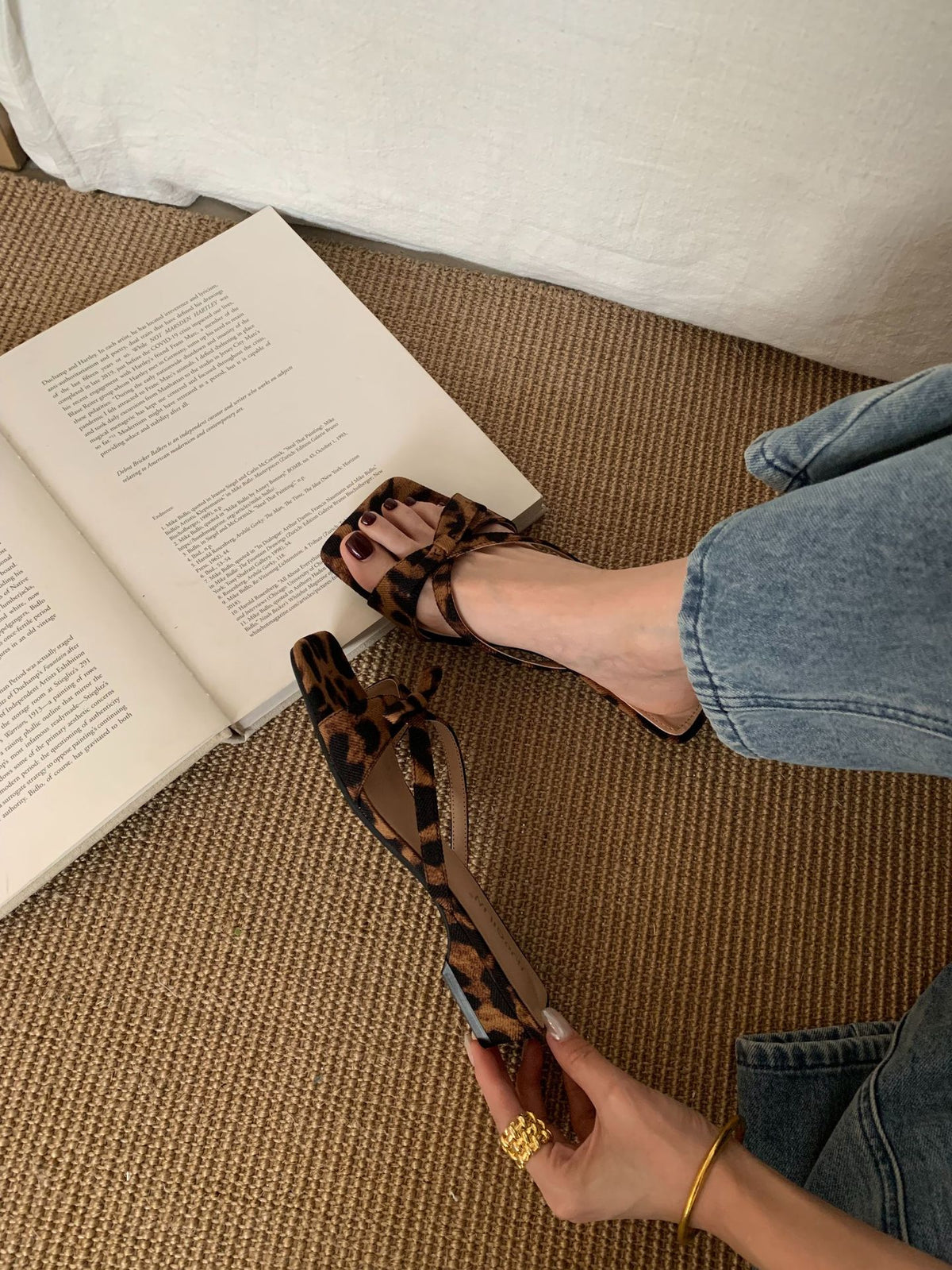 French Evening Style One-Line Sandals 2025 Summer New Elegant Bow Sandals with Skirts Women's Shoes