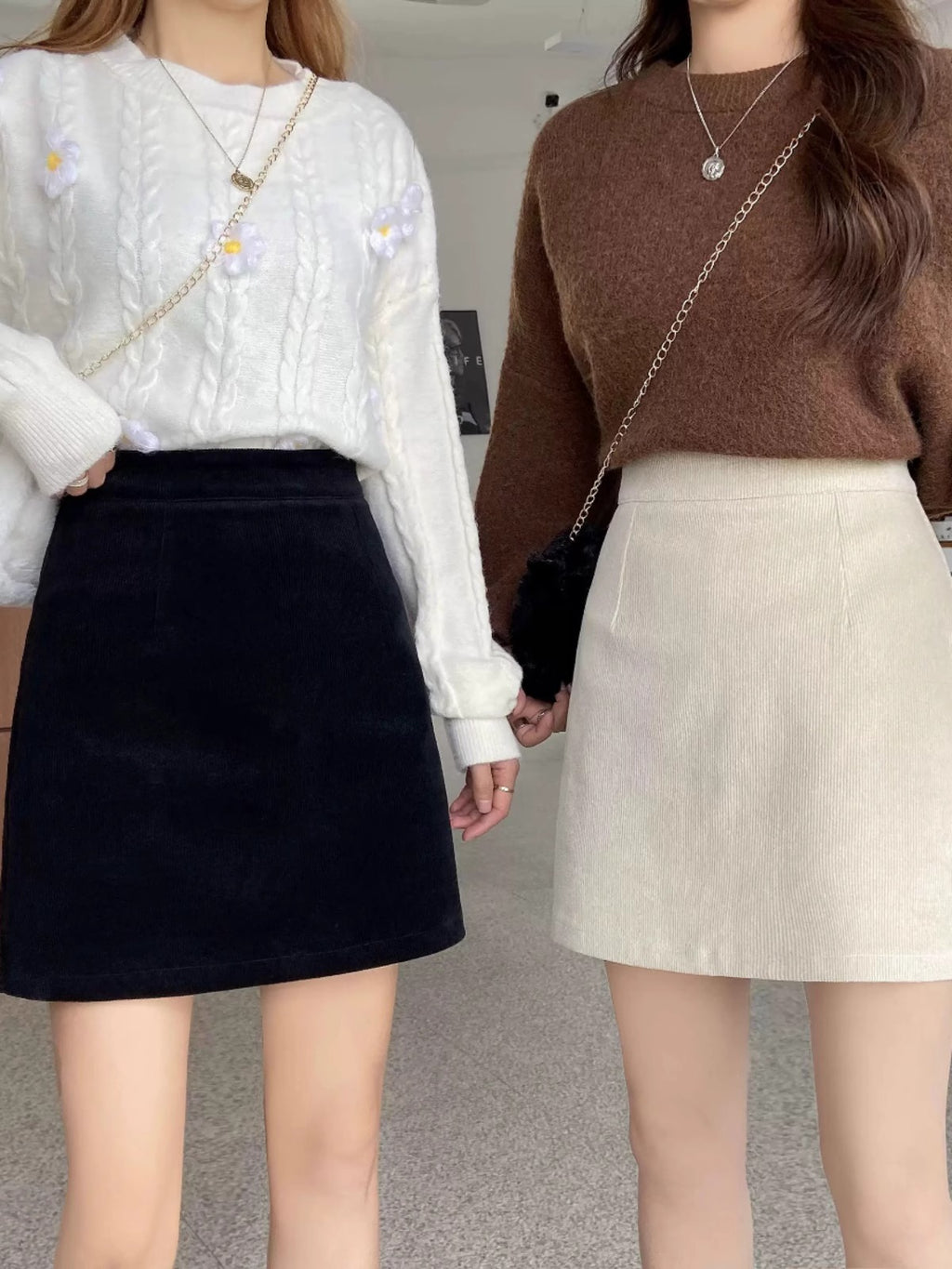 2023 New Autumn and Winter Skirts for Women, Corduroy Skirts, Small High-Waist Slimming Look Korean Style A-Line Hip Skirts