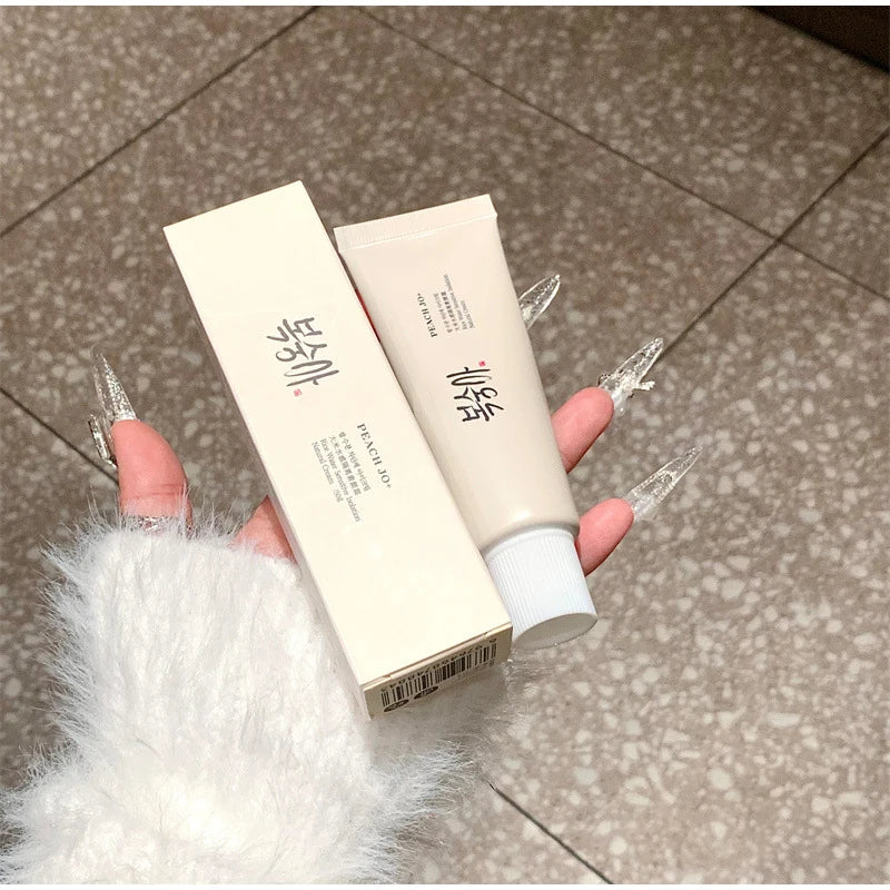 Korean Rice Essence Sunscreen Anti-ultraviolet Isolation Cream Outdoor Sunscreen Moisturizing And Nourishing Skin Concealer